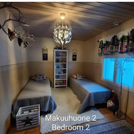 Villa Kodikas Huvila Aekaeslompolossa *